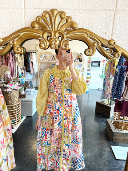 Daffodil Eyelet Collar Top
