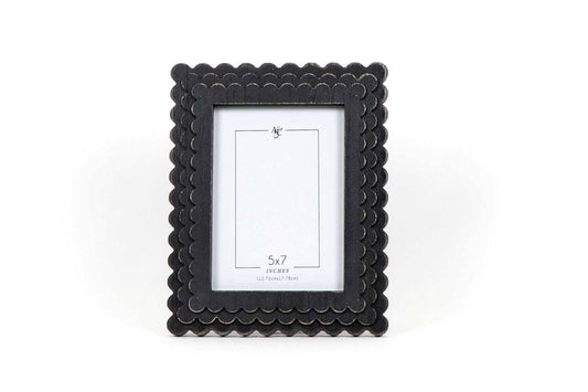 5x7 Black Scallop Photo Frame