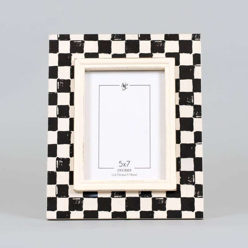 5x7 Checkered Frame