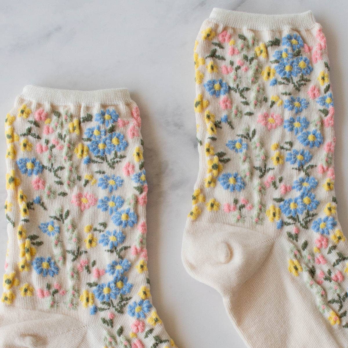 Oatmeal Floral Socks