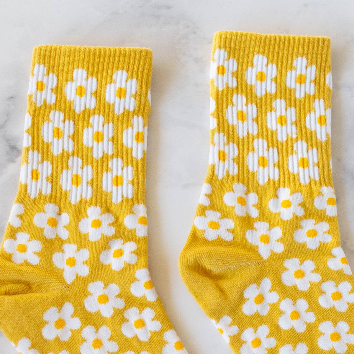 Full of Daisy Socks