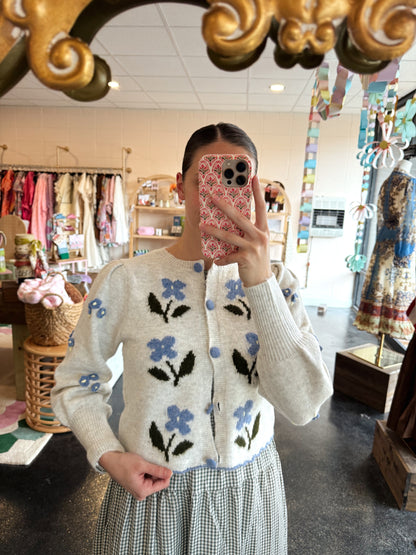 Floral Embroidery Cardigan
