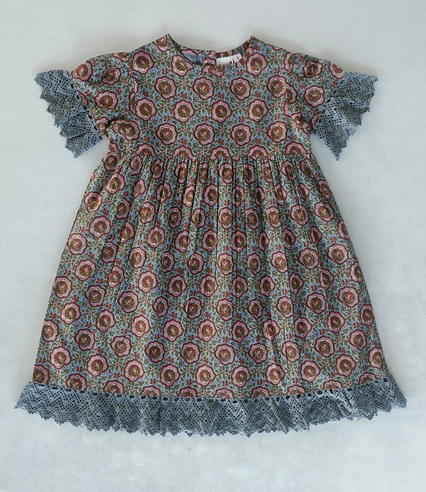 Grey Floral Printed Short Sleeves Gathered Dresss