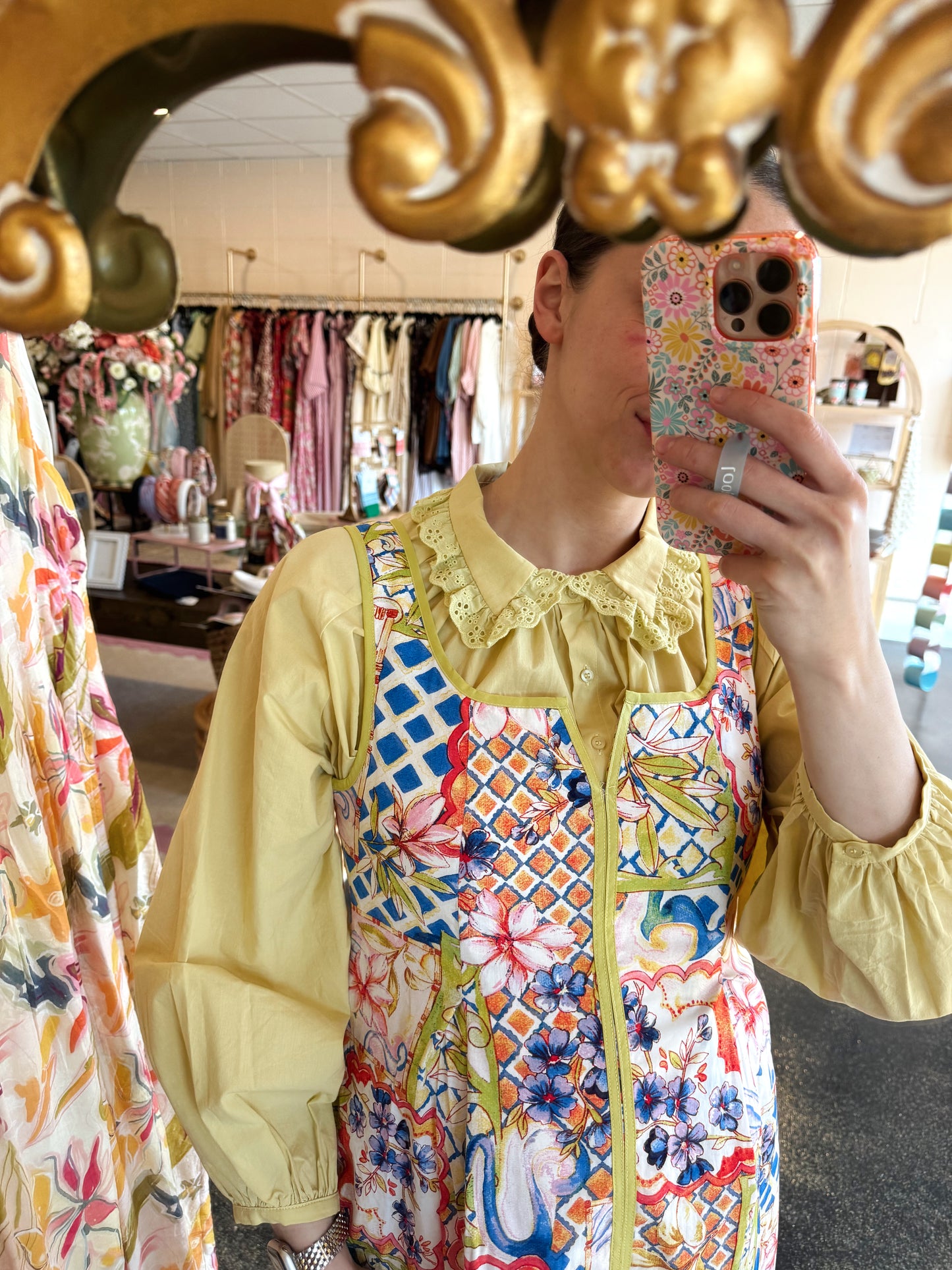 Daffodil Eyelet Collar Top