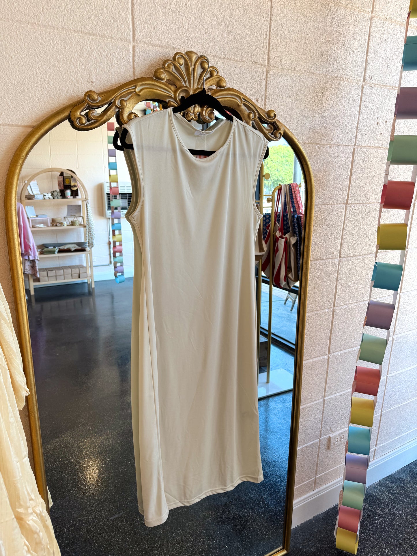 Lining Dress