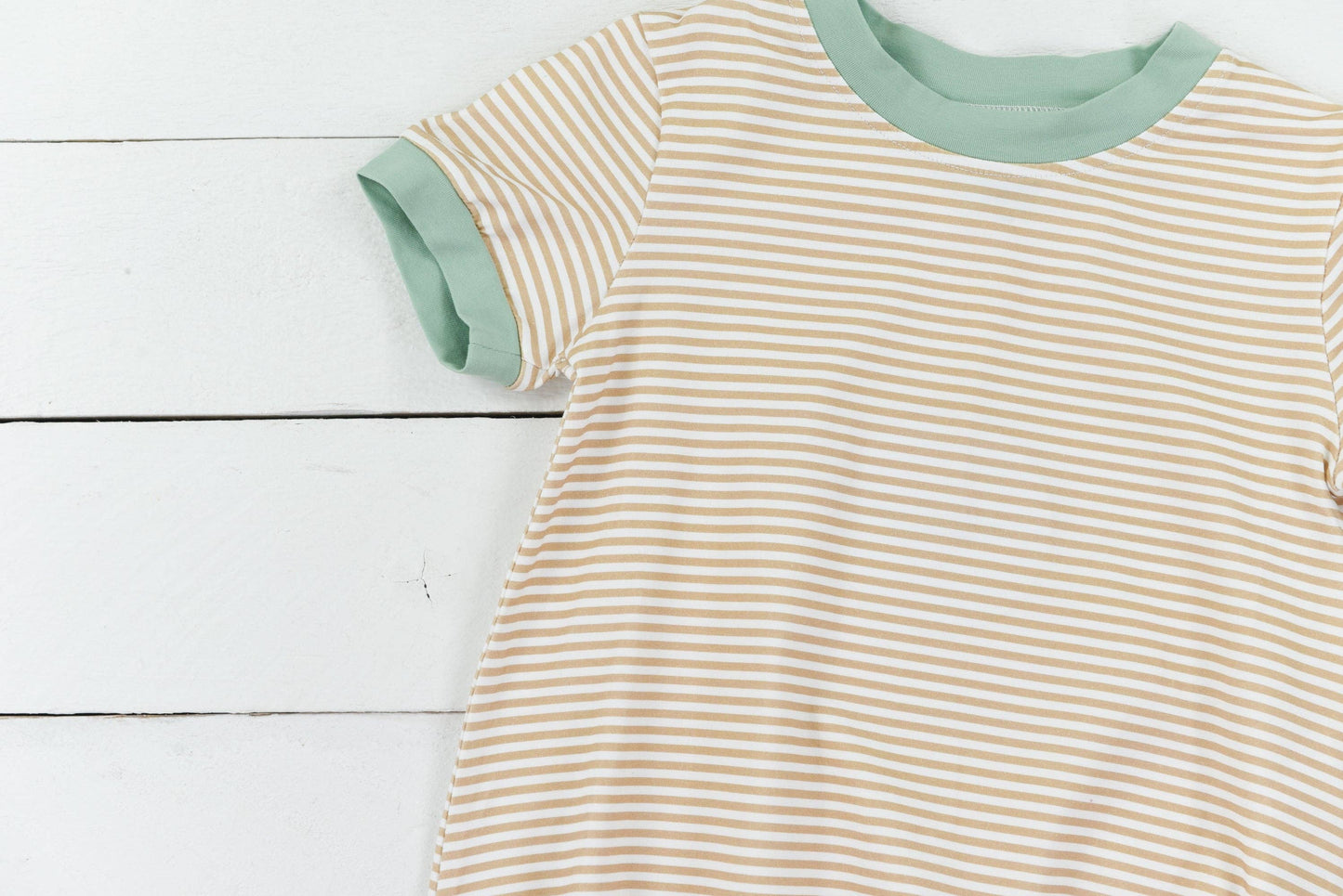 Tan Stripe Bubble