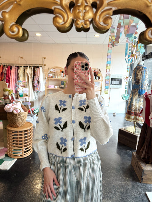 Floral Embroidery Cardigan