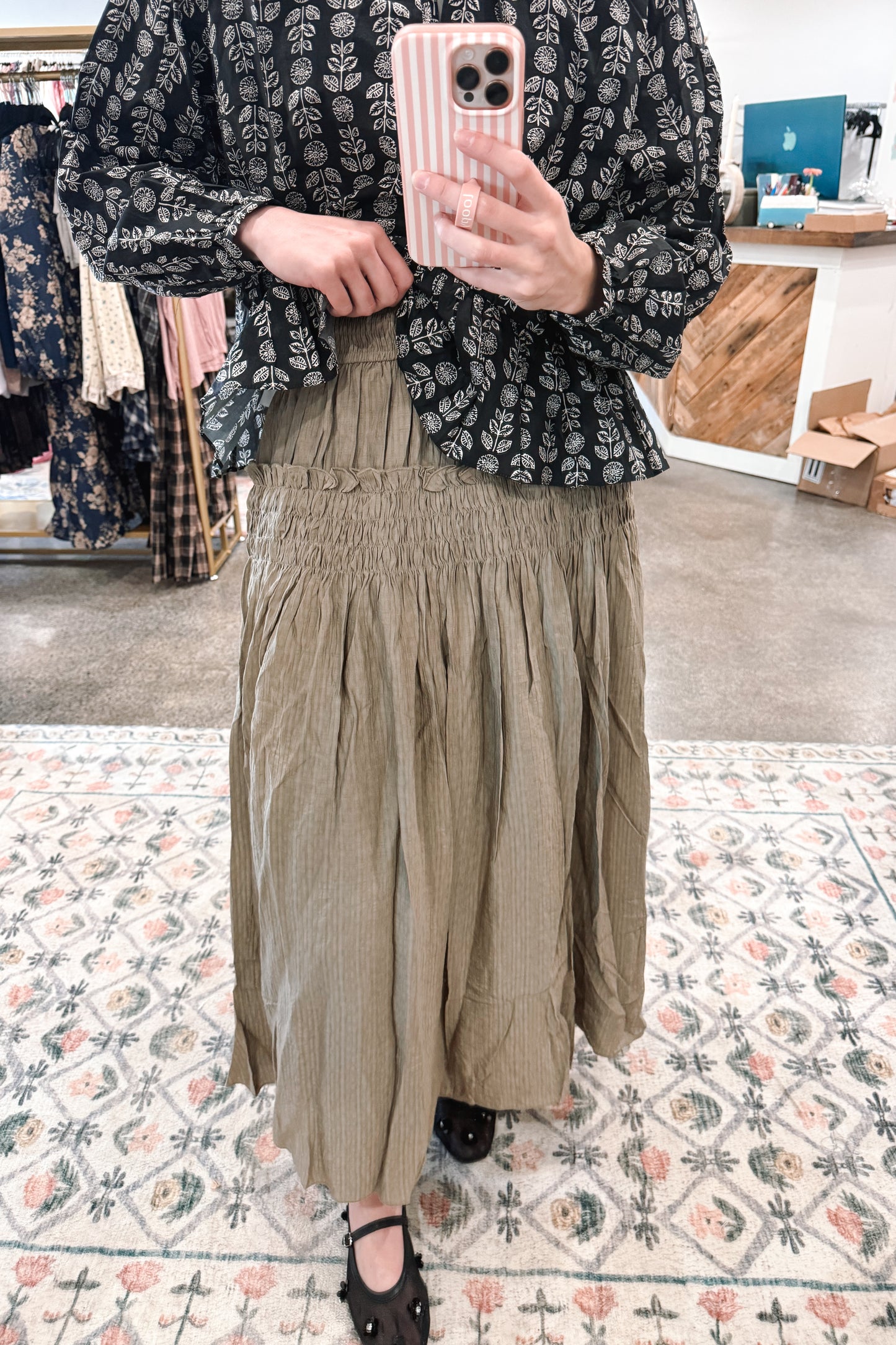 Stone Skirt